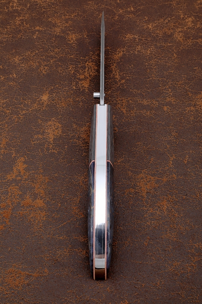 Нож складной Аист дамаск ламинированный накладки карельская береза фиолетовая карбон
