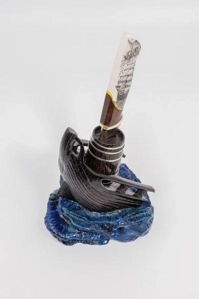 Авторская композиция «Морской Риф» ламинированный дамаск, железное дерево и рог лося со скримшоу