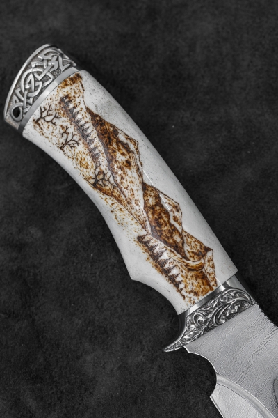 Нож Легионер дамаск с никелированием с долом, рукоять мельхиор и рог лося с выжиганием