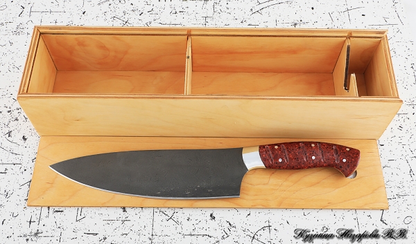 Кухонный нож Шеф № 13 сталь Х12МФ рукоять акрил красный в футляре