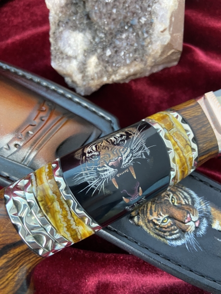 Нож Тигр дамаск ламинированный с воронением, железное дерево, рог буйвола, стабилизированный зуб мамонта, мокуме-гане