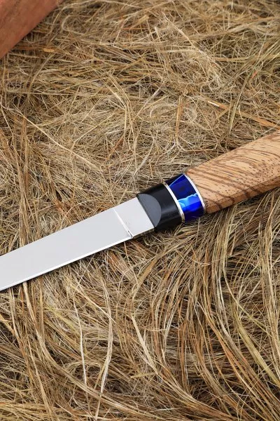 Нож Учар Elmax рукоять G10 черная, акрил синий, зебрано
