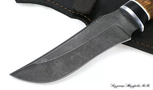 Нож Мангуст ХВ-5 черный граб стабилизированная карельская береза(янтарная)