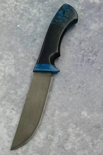 Нож 