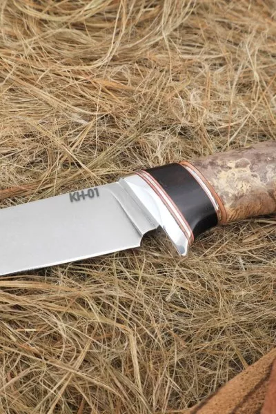 Нож Игла КН-01 рукоять черный граб карельская береза коричневая