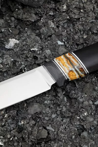 Нож Странник-2 S390 рукоять зуб мамонта стабилизированный желтый черный граб