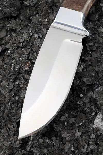 Нож Морпех S390 цельнометаллический карельская береза коричневая