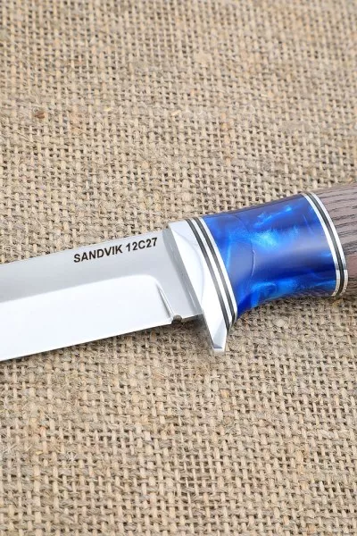 Нож Пехотинец Sandvik рукоять ясень стабилизированный коричневый акрил синий