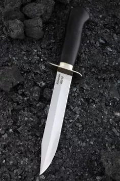 Нож разведчика НР-40 95х18 черный граб