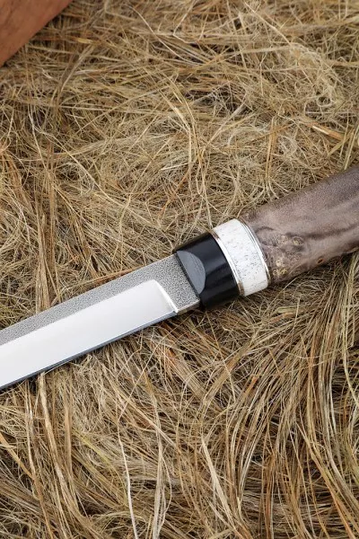Нож Сойка Elmax рукоять G10 черная, рог лося, карельская береза коричневая