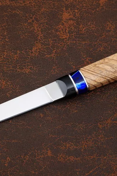 Нож Учар 95Х18 рукоять G10 черная, акрил синий, зебрано