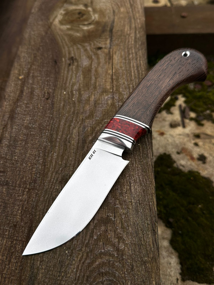 Нож "Ловчий" сталь КН-01 с никелем рукоять венге и акрил красный (распродажа) 