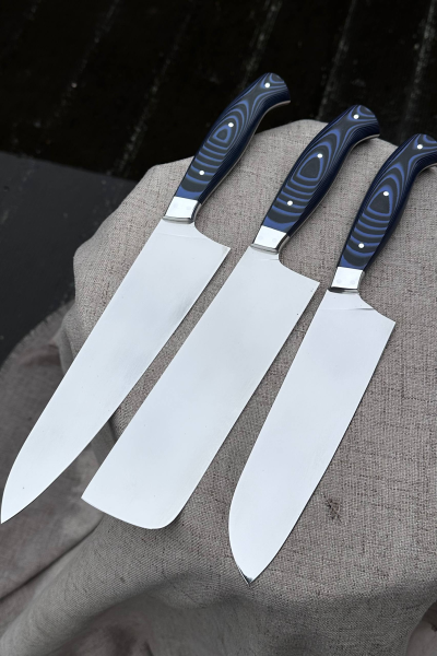 Кухонный цельнометаллический набор "Японская Тройка" из стали AUS-10, накладки из G10 черное и синей