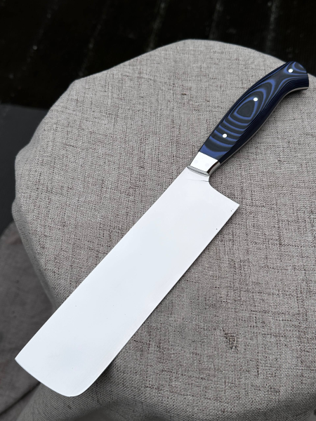 Кухонный цельнометаллический нож "Накири" из стали AUS-10, накладки из G10 черное и синей