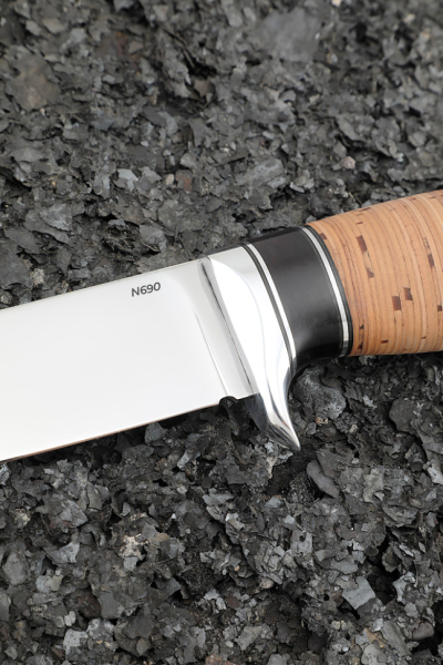 Нож Беркут сталь N690 рукоять береста 