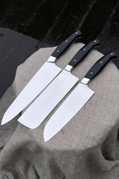Кухонный цельнометаллический набор "Японская тройка" из стали VG-10, накладки из G10 черной 