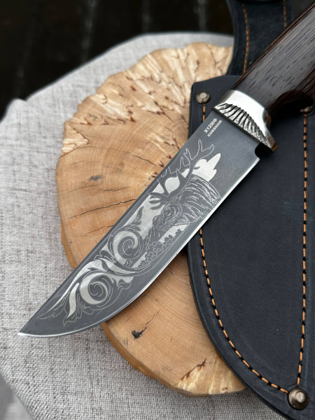 Нож охотничий 