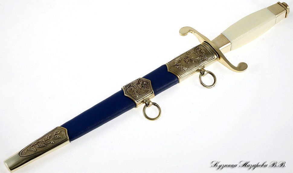 The officer 's Prosecutor 's cutlass