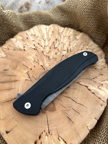 Складной нож 