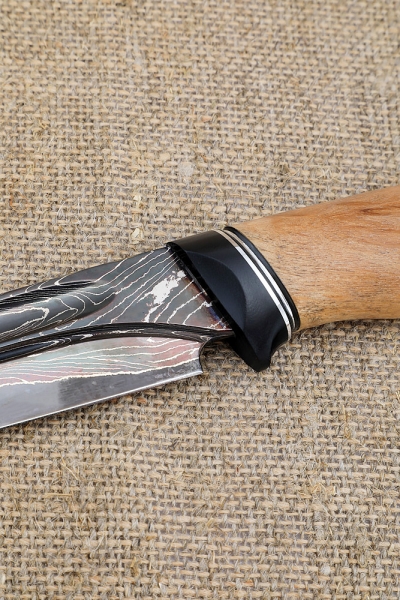 Нож Овод 2 дамаск с долом ламинированный с воронением карельская береза