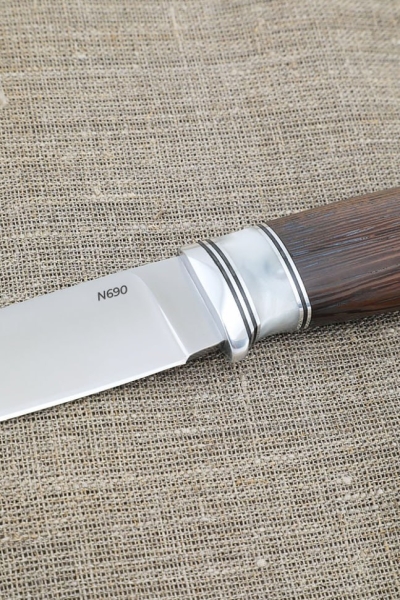 Нож Барс N690 рукоять акрил белый и венге