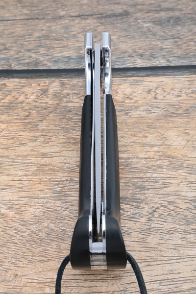 Нож Складной на подшипнике Пчак сталь Х12МФ, накладки карбон кварц (NEW) 