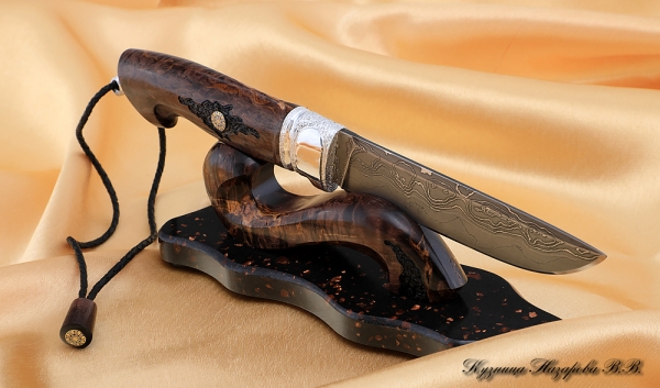 Knife Bayonet Damascus laminated Karelian birch brown on a stand