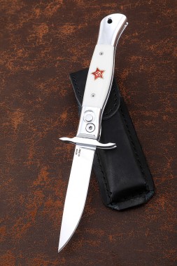 Knife Fink NKVD switch steel M390 lining acrylic white with red star