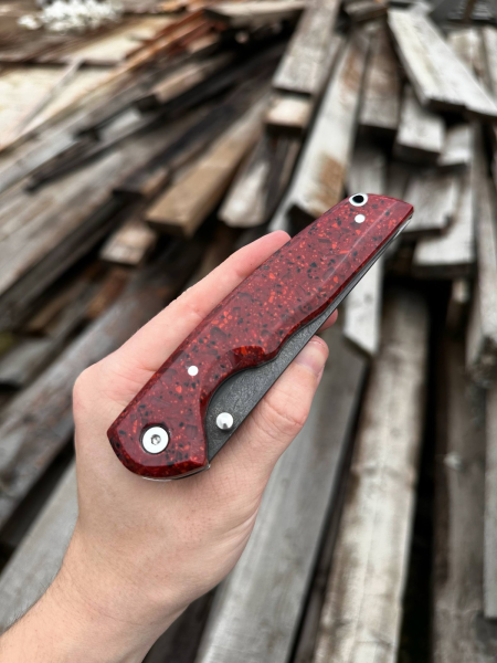 Складной нож 