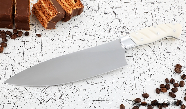 Кухонный нож Шеф № 13 сталь 95Х18 рукоять акрил белый