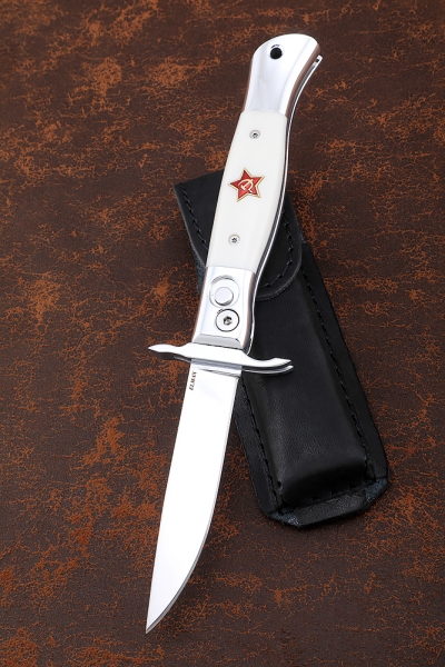 Knife Fink NKVD switch steel Elmax lining acrylic white with red star
