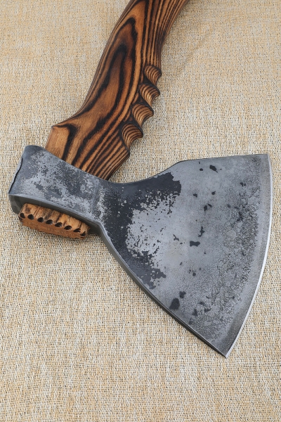 Axe-18 
