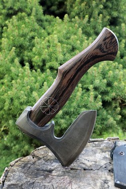 Axe-35 damascus wenge with inlay