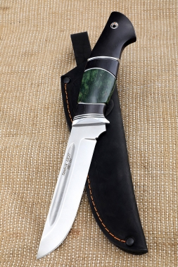 Knife Fighter Sandvik handle black hornbeam Karelian birch green