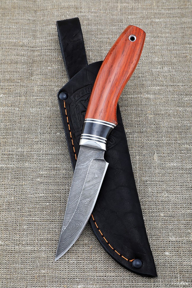 Нож Лань дамаск рукоять черный граб падук