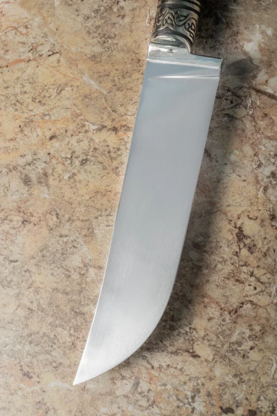 Эксклюзивный Узбекский нож, сталь Sandvik 12C27, рукоять мельхиор и черный граб