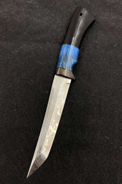 Нож "Танто" сталь D2, рукоять карельская береза синяя и черный граб (распродажа) 