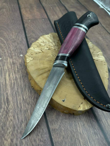 Нож филейный &quot;Касатка&quot; малый сталь дамаск , рукоять карельская береза фиолетовая и черный граб (распродажа) 