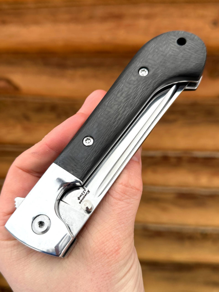 Складной нож 