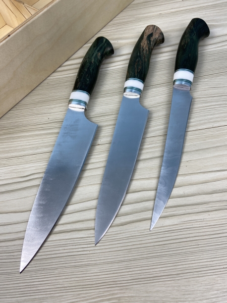 Набор из 3 кухонных ножей из дамасской стали с никелированием в футляре