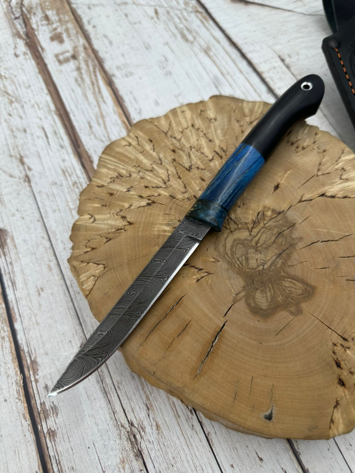 Нож "Дамский" сталь дамаск , рукоять карельская береза синяя (распродажа) 