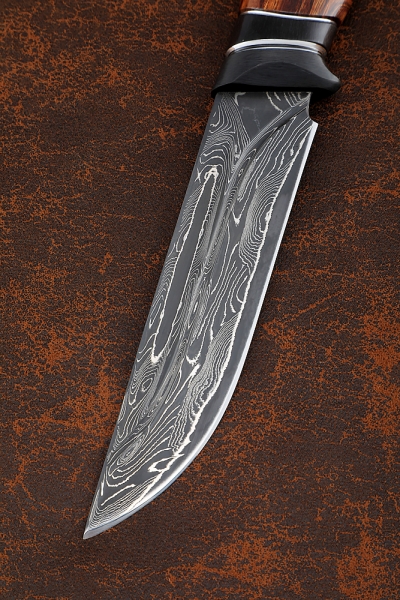 Нож Овод дамаск ламинированный с долом черный граб железное дерево карбон