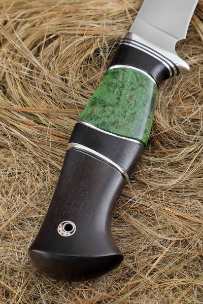 Knife Angara Sandvik handle black hornbeam Karelian birch green