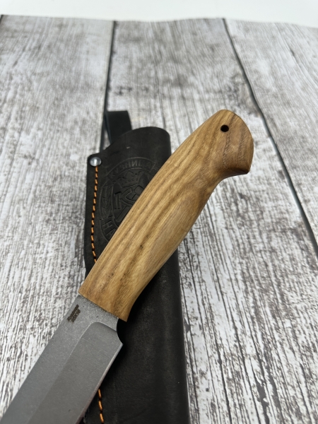 Hunting knife 