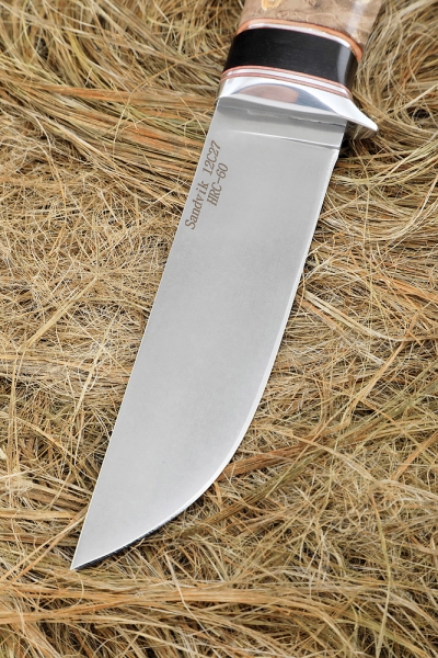 Knife Berkut Sandvik handle black hornbeam Karelian birch brown