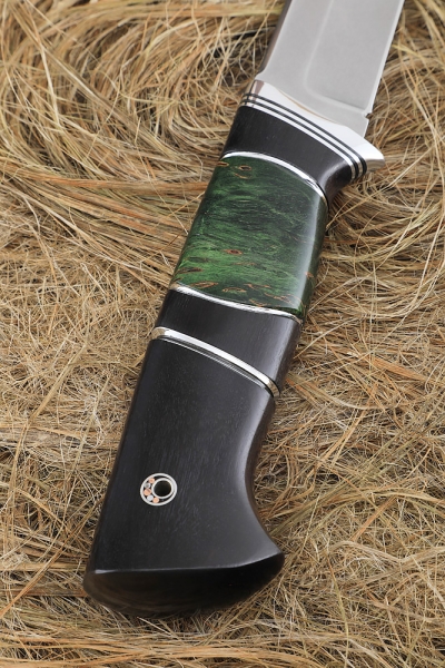 Knife Vepr Sandvik handle black hornbeam Karelian birch green