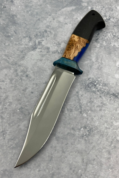 Нож "Пехотинец" сталь х12мф, рукоять гибрид: карельская береза янтарь и акрил синий, черный граб (распродажа) 