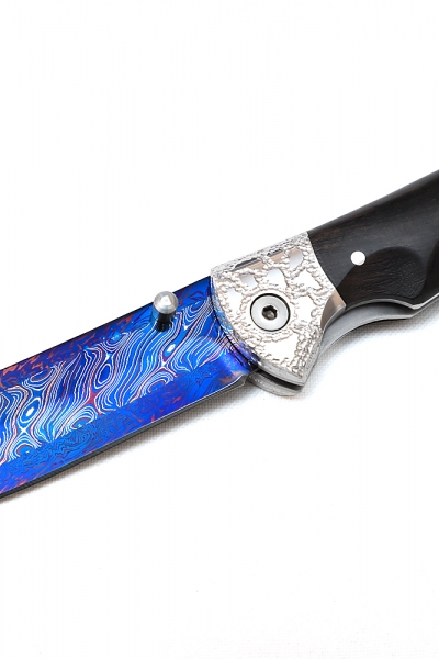 Folding knife Korsak Damascus end with blued lining black hornbeam with duralumin (Coutellia)
