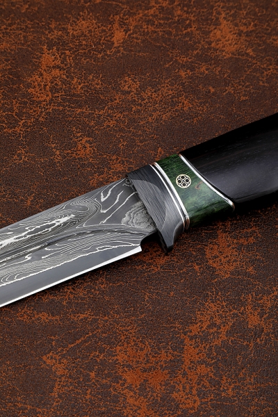 Knife Zasapozhny Damascus laminated with a dole handle carbon Karelian birch green black hornbeam