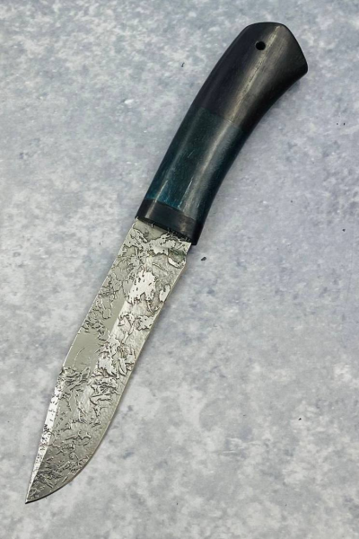 Нож "Кречет" сталь D2, рукоять черный граб и карельская береза синяя (распродажа)